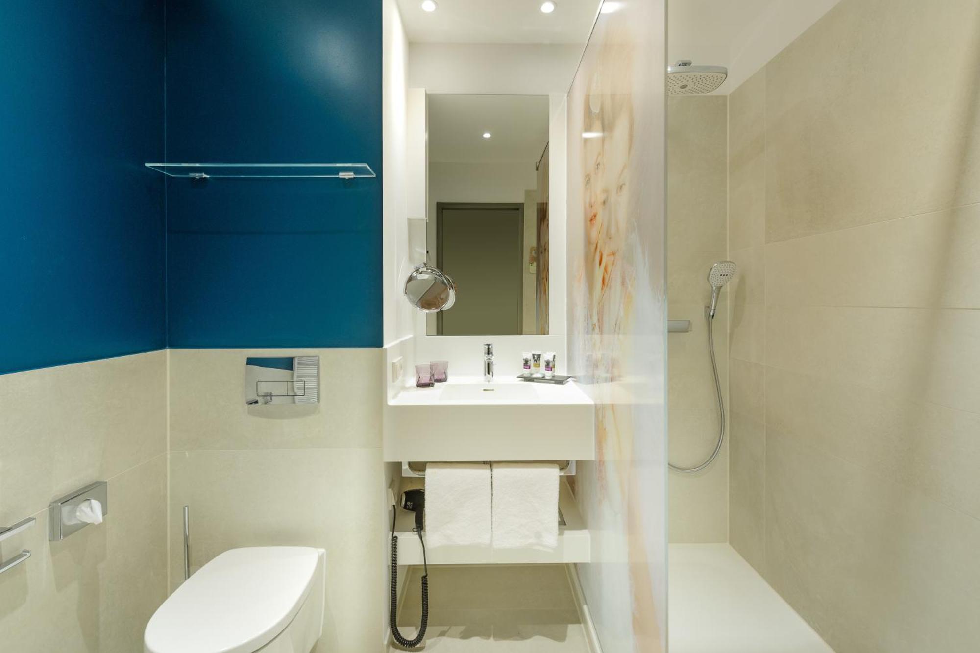 Standard Queen Room,790768962:JPEG